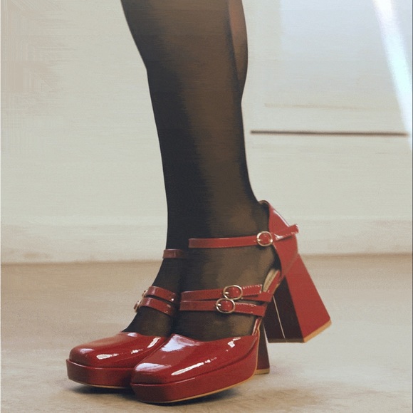 Rebellious Rose Red Heeled Shoes - Picture 2 of 5